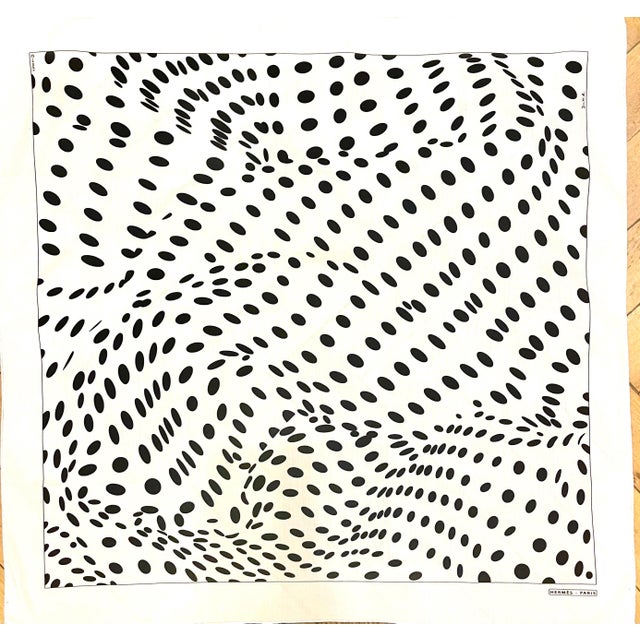 HERMES PETIT POIS black and white cotton scarf This pretty white scarf with black polka dots will be the perfect accessory...
