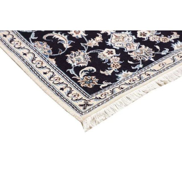 Nain Rug in Hand-Knotted Wool For Sale - Image 5 of 11