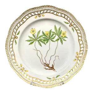 Royal Copenhagen Flora Danica Plate, Anemone Ranunculoides L, Gilt Border