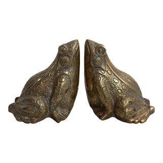 Vintage Cast Brass Sitting Frog Bookends - a Pair For Sale