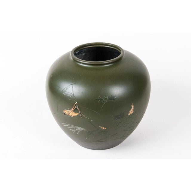 Japanese Lacquer over metal vase Shakudo overlay Shakudō (赤銅) is a Japanese billon of gold and copper (typically 4–10%...