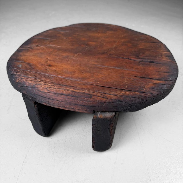 Japanese Wabi-Sabi Wooden Oke Lid Display Stand, 1910s For Sale - Image 11 of 11