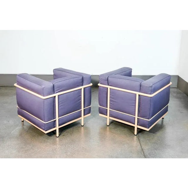 LC2 Armchairs by Le Corbusier for Cassina, Set of 2 For Sale - Image 9 of 18