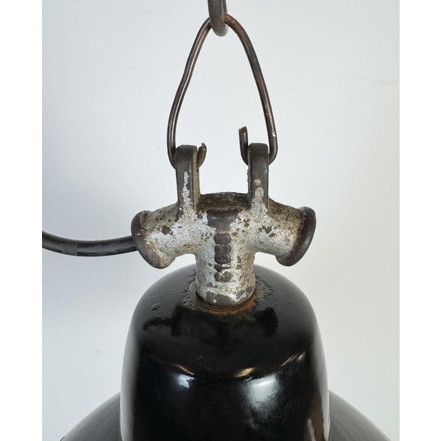1950s Industrial Black Enamel Factory Lamp with Cast Iron Top, 1950s For Sale - Image 5 of 16