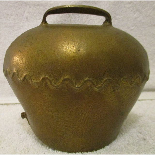 Swiss and Indian Hand Forged Cowbells Primitive, Copper and Souvenir - 3 Pieces For Sale In Miami - Image 6 of 12