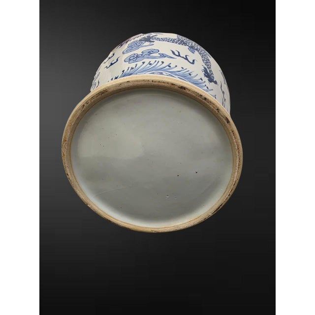 Late Qing dynasty / Republic period, late 19th – early 20th century A Chinese blue and white baluster jar and cover, the...