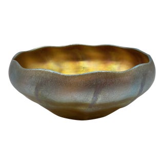 Antique Louis Comfort Tiffany Favrile Iridescent Blown Glass Bowl, Circa 1900 For Sale