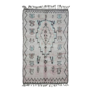 Moroccan Boujad Wool Rug - 10.5 X 6.3 Ft For Sale