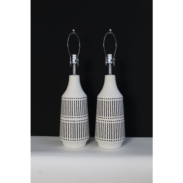 Mid 20th Century Gerald Thurston Style Table Lamps. For Sale - Image 10 of 12