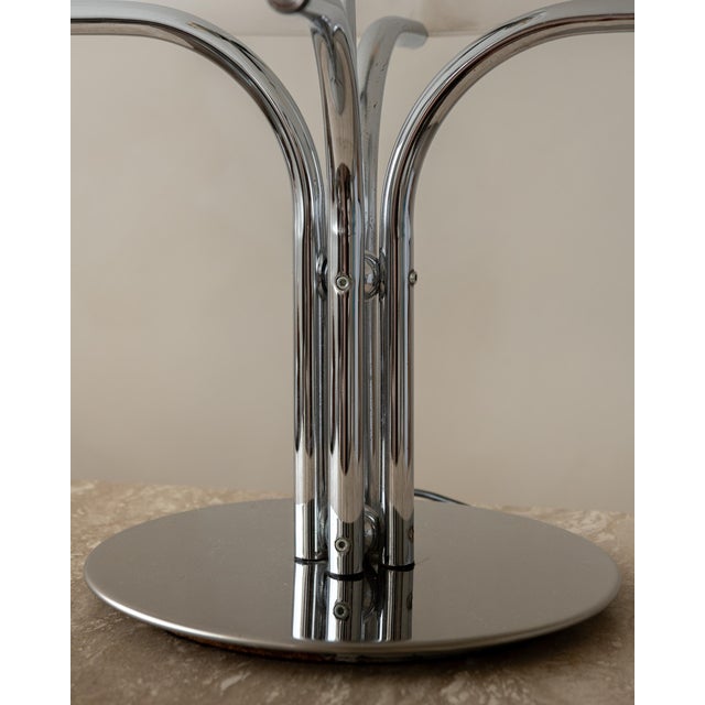 Silver Quadrifoglio Table Lamp by Ufficio Progetti for Guzzini, Italy, 1970s For Sale - Image 8 of 15