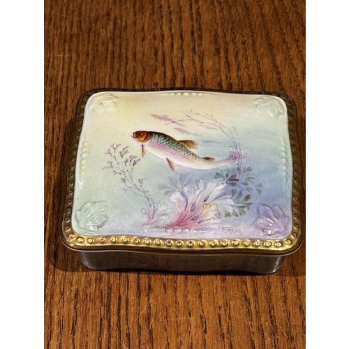Fine Porcelain Fish Decorated Trinket Box Signed Taylor Sizes : 11 x 10 cms, 4 cms tall.