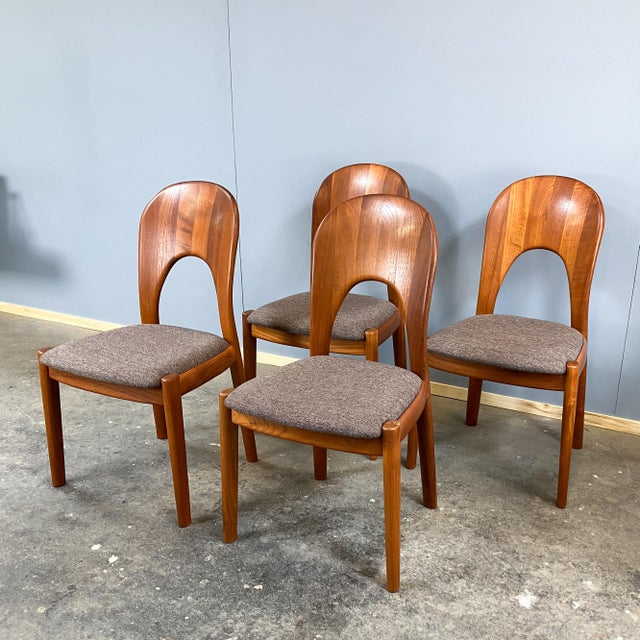 Niels Koefoed Ole Dining Chairs in Teak from Koefoeds Hornslet Møbelfabrik, 1960s, Set of 4 For Sale - Image 4 of 15