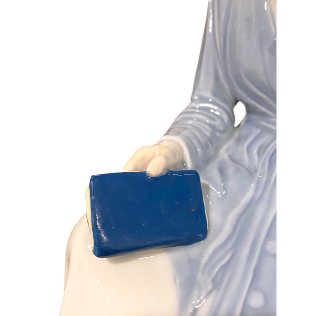 Bing & Grondahl B&g #1938 Graduate Student Nurse Porcelain Figurine 11. ...