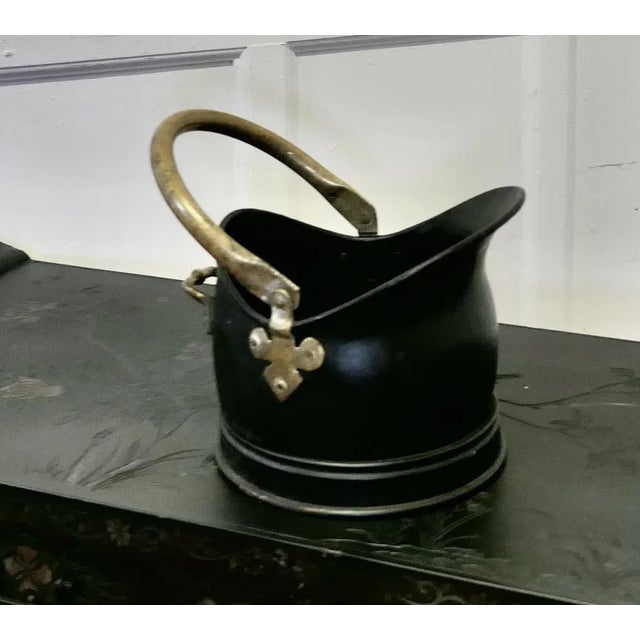Helmet Coal Scuttle Planter, 1950s For Sale - Image 6 of 7