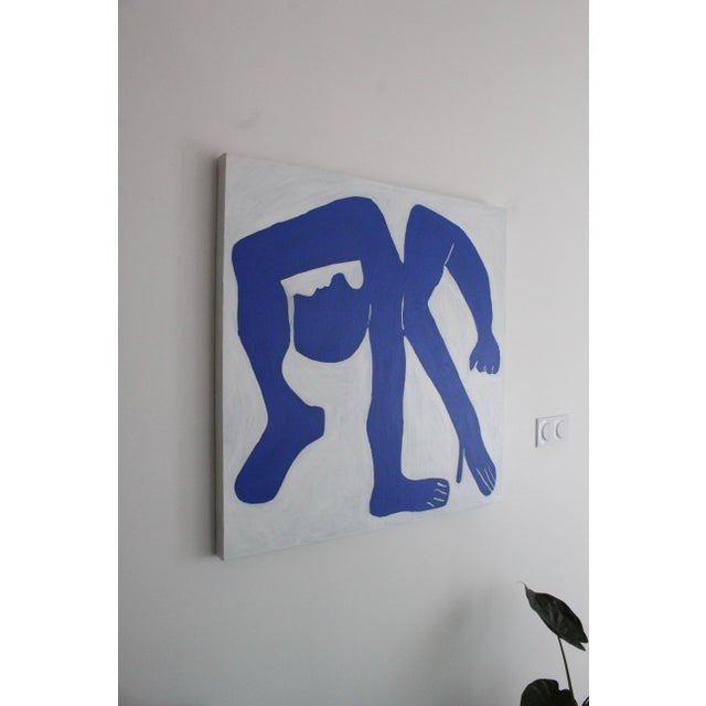 This contortionist-like figure is depicted in cobalt blue. "The Blue Man" is a work that will bring a touch of originality...