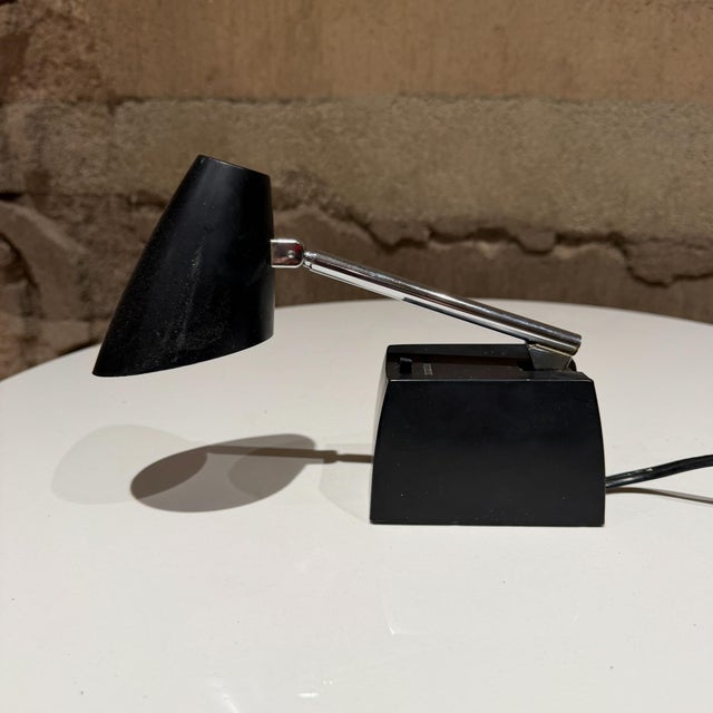 Mid-Century Modern Lightolier Lyric High-Intensity Desk Lamp Michael Lax Gerald Thurston MidCentury For Sale - Image 3 of 13