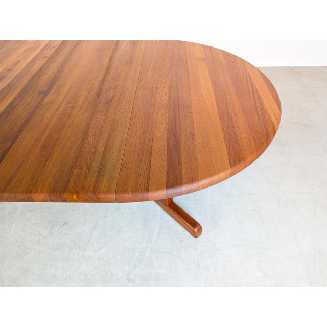 Mid-Century Modern Extendable Dining Table in Teak, 1960 For Sale - Image 11 of 12