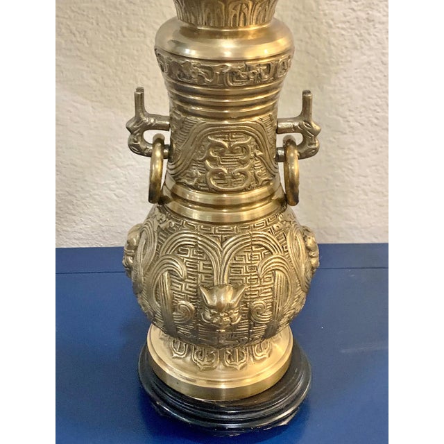 Pepe Mendoza Style Chinoiserie Bronze Table Lamps — Pair For Sale In Phoenix - Image 6 of 10