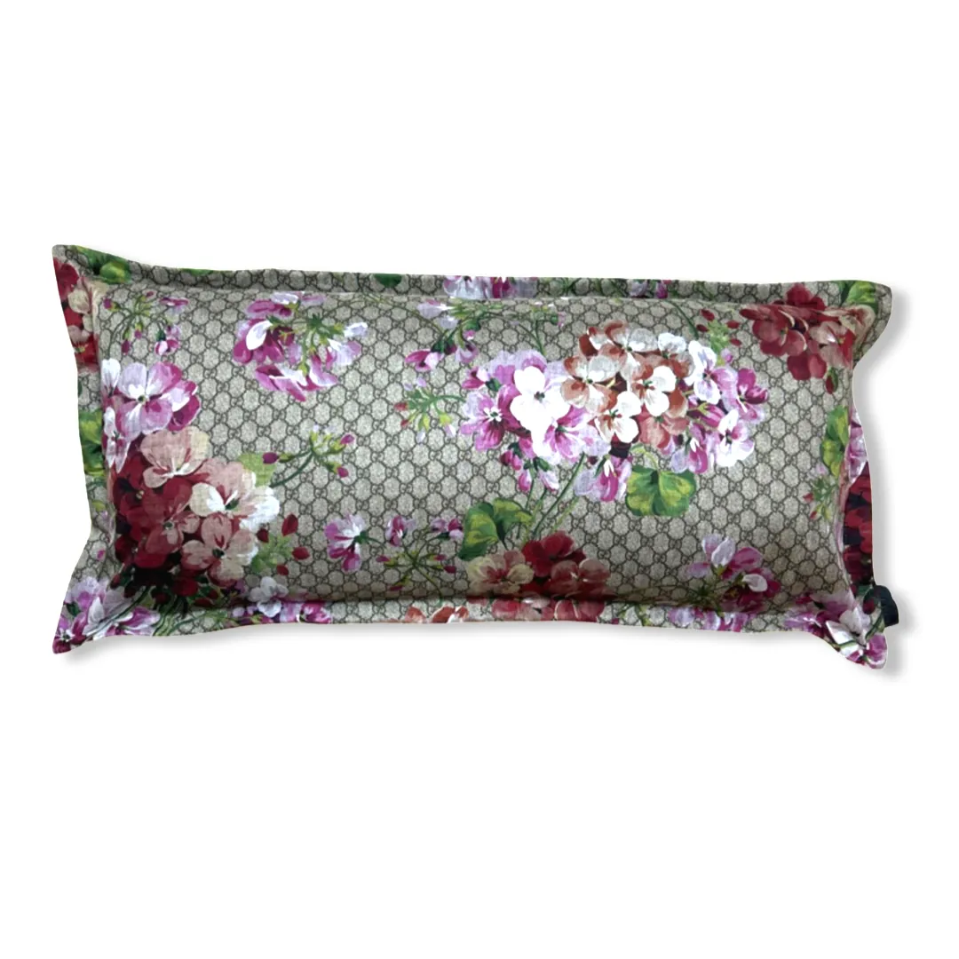 gucci-gg-logo-blooms-hydrangea