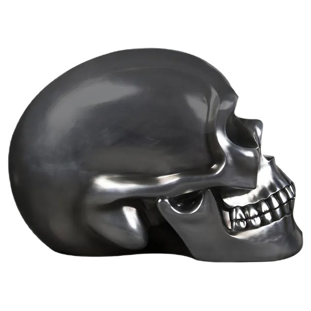 The Skull in Ceramic and Silver Soften Black from VGnewtrend For Sale