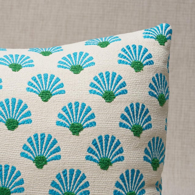 This pillow features Bellini Indoor/Outdoor with a knife edge finish. Soft bouclé yarns give this chic small-scale scallop...