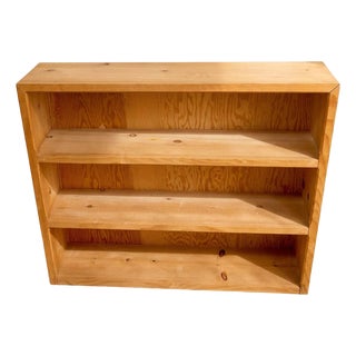 Late 20th Century Primitive Rustic Pine Shelf For Sale