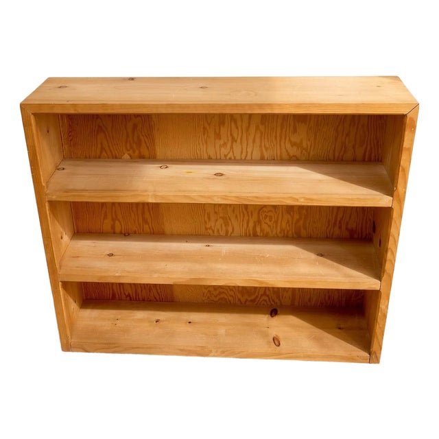 Late 20th Century Primitive Rustic Pine Shelf For Sale