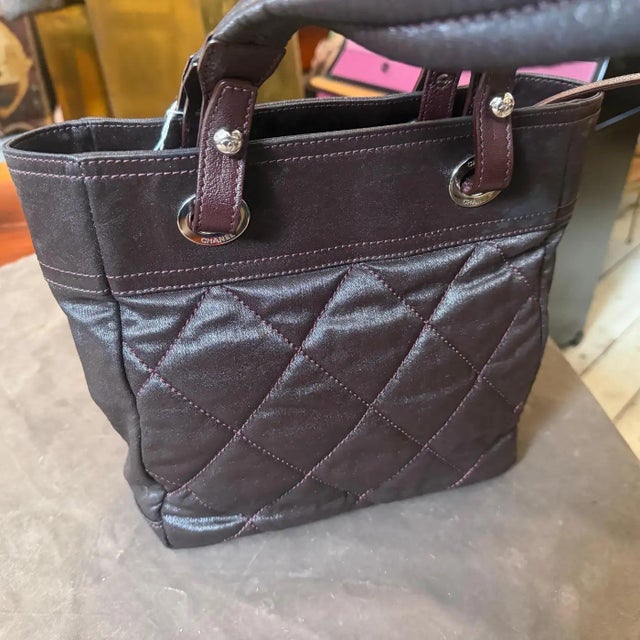 2006 Vintage Chanel Dark Chocolate Brown Coated Canvas Tote Bag For Sale - Image 6 of 18