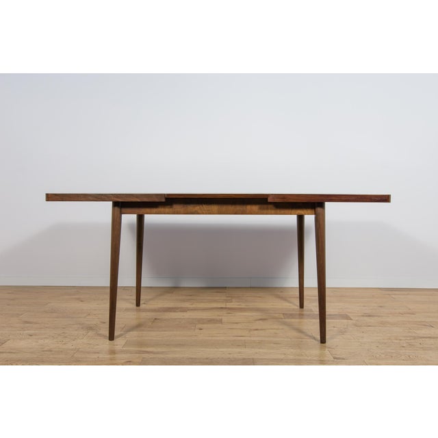 Mid-Century Walnut Dining Table by Bohumil Landsman for Jitona, Former Czechoslovakia, 1960s For Sale - Image 9 of 18