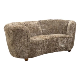 Danish Cabinetmaker, Banana Sofa, Sahara Sheepskin, Beechwood, Denmark, 1940s For Sale