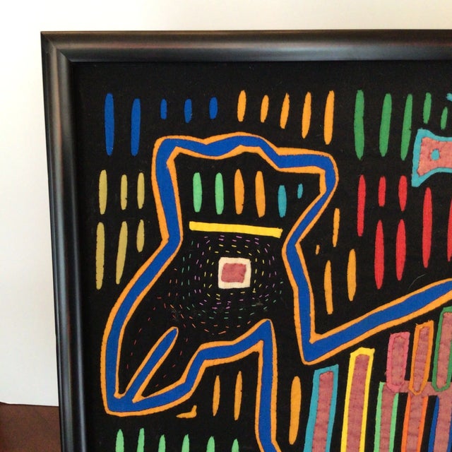 Wood Kuna Indian Reversed Stitched Birds in Frame For Sale - Image 7 of 13