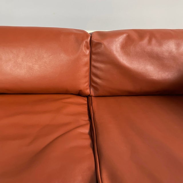 Italian White Wood and Brown Leather Sofa by Massimo and Lella Vignelli for Poltronova, 1980s For Sale - Image 9 of 18