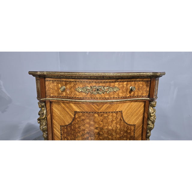 Late 19th Century French Serpentine Side Cabinet, 1880s For Sale - Image 5 of 17