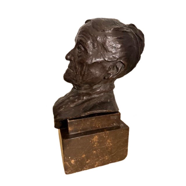1900s Jose Cardona Signed Bonze Sculpture on a Marble Base of a Elderly Woman For Sale - Image 9 of 10