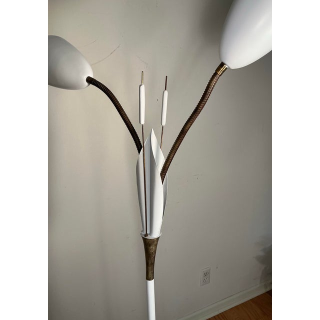 White Classic Mid-Century Modern "Cattail" Gooseneck Floor Lamp Atomic-Era, Circa 50s 60s For Sale - Image 8 of 12