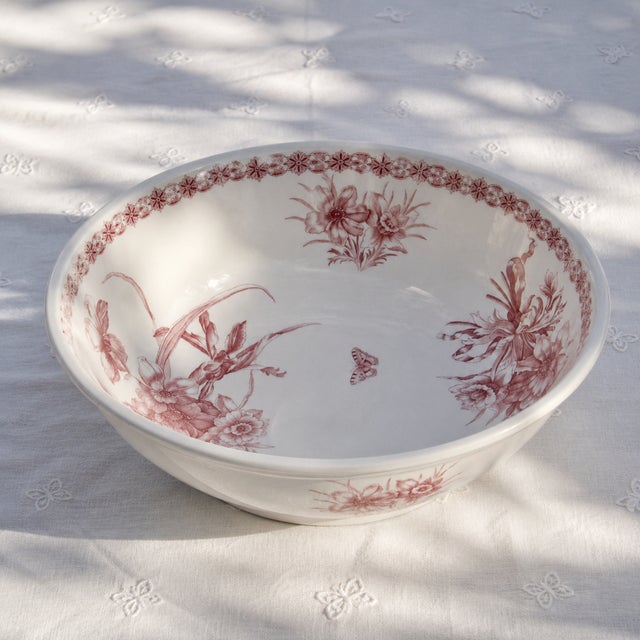 Antique French Salad Bowl by Bertrand Bordeaux Anémone For Sale - Image 6 of 9