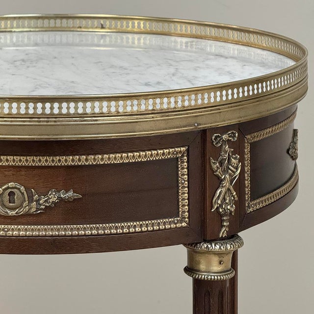 19th Century French Louis XVI Mahogany Marble Top Gueridon ~ Round End Table For Sale - Image 14 of 17