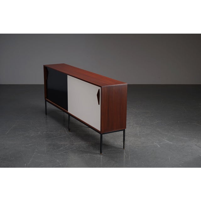 Mid-Century Modern Sideboard in the style of Charlotte Perriand For Sale - Image 3 of 18
