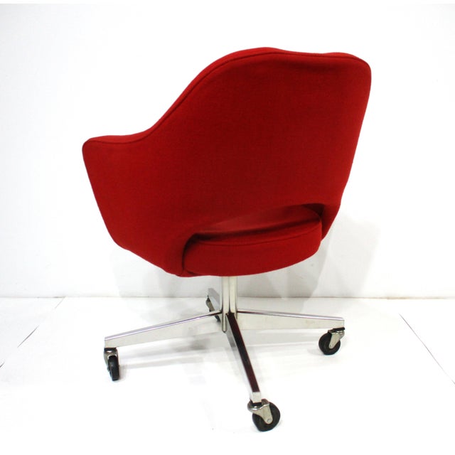 Metal 6 Eero Saarinen Upholstered Rolling Vintage Dining Chairs for Knoll For Sale - Image 7 of 16