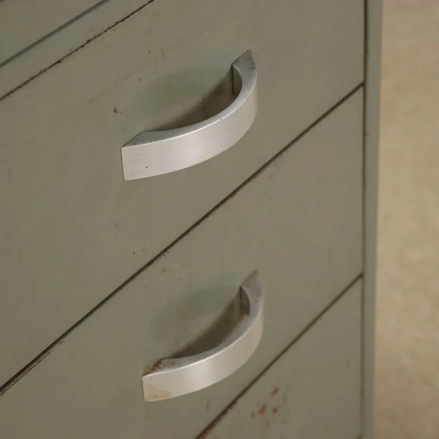 Writing Desk in Enamelled Metal and Leatherette, 1960s For Sale - Image 5 of 9