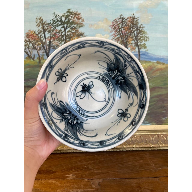 1970s Vintage Bat Trang Vietnamese Ceramic Bowl With Hand-Painted Dragonfly Motif For Sale - Image 5 of 10