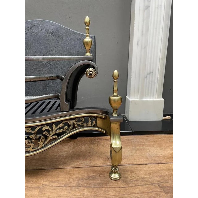 English Brass and Wrought Iron Fire Grate, 1900s For Sale - Image 4 of 7
