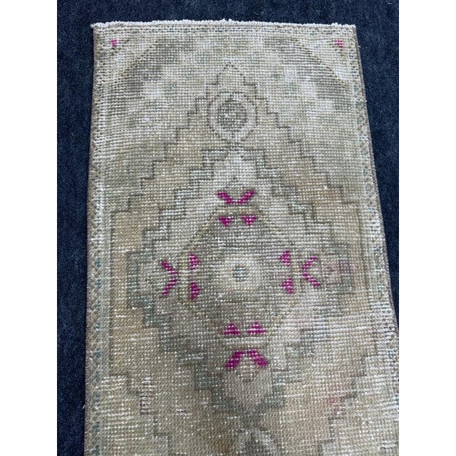 Turkish Yastik Rug 1'7" x 3' For Sale - Image 4 of 5