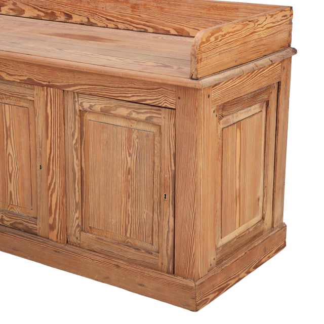 1900 - 1909 Belgian Pitch Pine Display Cabinet / Sideboard, C. 1900. For Sale - Image 5 of 7