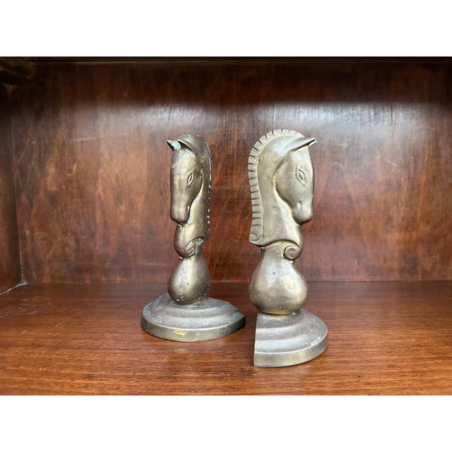 Mid-Century Modern Pair of Mid Century Brass Vintage Deco Style Horse Head Knight Chess Bookends For Sale - Image 3 of 8