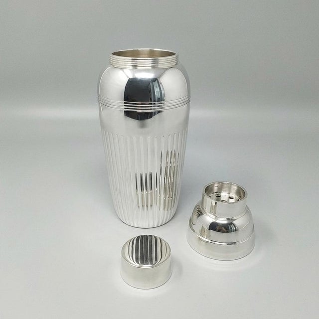 1930s Vintage English Art Deco Silver-Plated Cocktail Shaker, 1930s For Sale - Image 5 of 9