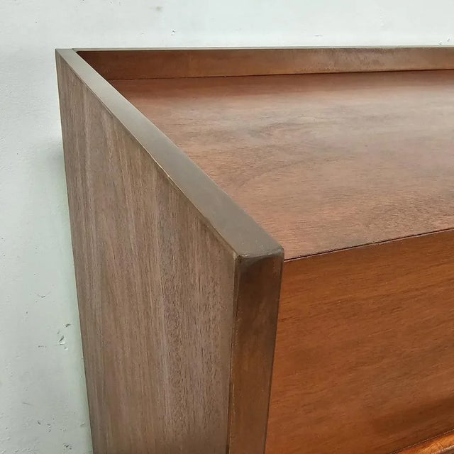 Mid-Century Modern 1960s Edmond Spence Mid-Century Modern Dresser With Sculpted Drawer-Length Pulls For Sale - Image 3 of 13