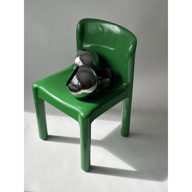 Space Age 4875 Chairs by Carlo Bartoli for Kartell, Italy, 1970, Set of 4 For Sale - Image 6 of 9