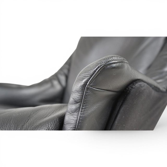 Viking Lounge Chair in Leather by Sigurd Resell for Poltrona Frau, 1970s For Sale - Image 11 of 18