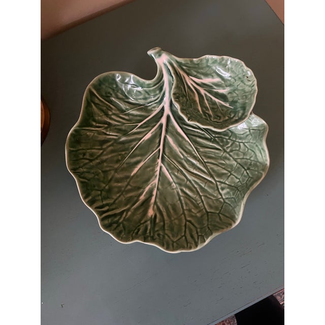 Art Deco Vintage Bordallo Pinheiro Cabbage Leaf Chip Dip Serving Dish Bowl Plate Entertaining For Sale - Image 3 of 6